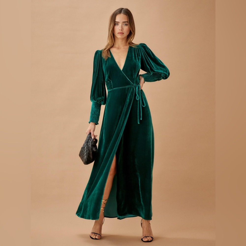 NWT Reformation Mandi Dress - Emerald Green - Long
Sleeve Velvet Wrap Maxi - S